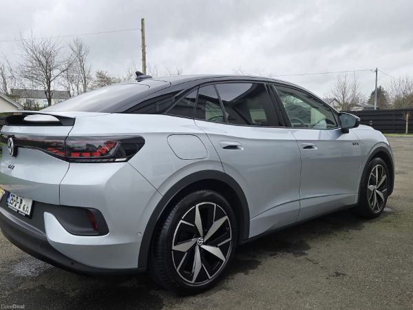 Volkswagen ID.5 Estate/Jeep, Electric, 2025, Grey