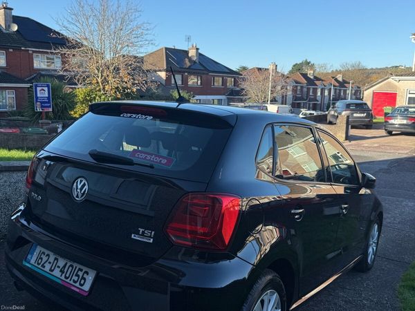 Volkswagen Polo Hatchback, Petrol, 2016, Black