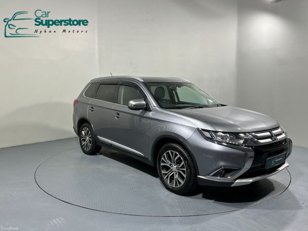 Mitsubishi Outlander SUV, Diesel, 2016, Grey