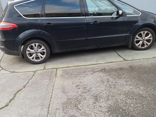 Ford S-Max MPV, Diesel, 2012, Black