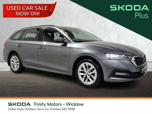 Skoda Octavia Estate, Petrol, 2023, Grey