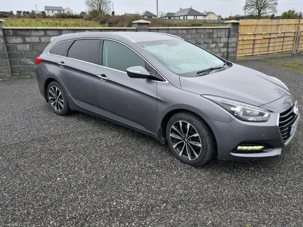 Hyundai i40 Estate/Jeep, Diesel, 2016, Silver