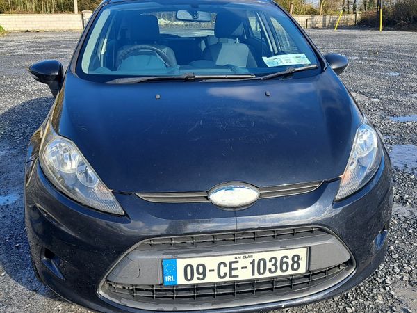 Ford Fiesta Hatchback, Petrol, 2009, Black