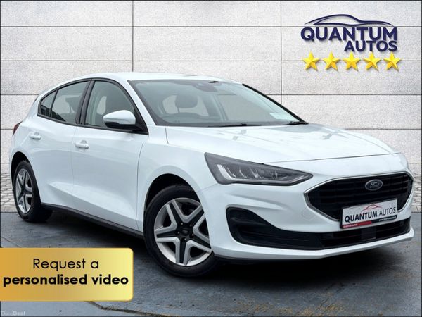 Ford Focus Hatchback, Petrol, 2022, White