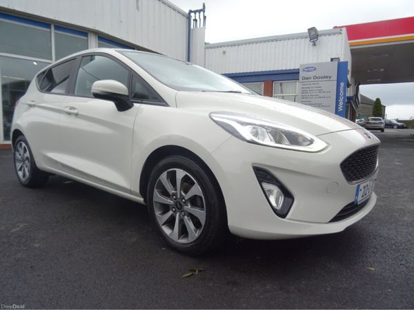 Ford Fiesta Hatchback, Petrol, 2021, White