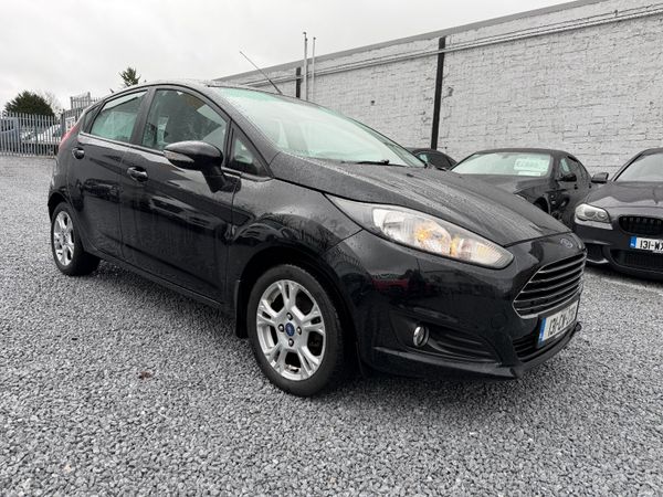 Ford Fiesta Hatchback, Petrol, 2013, Black