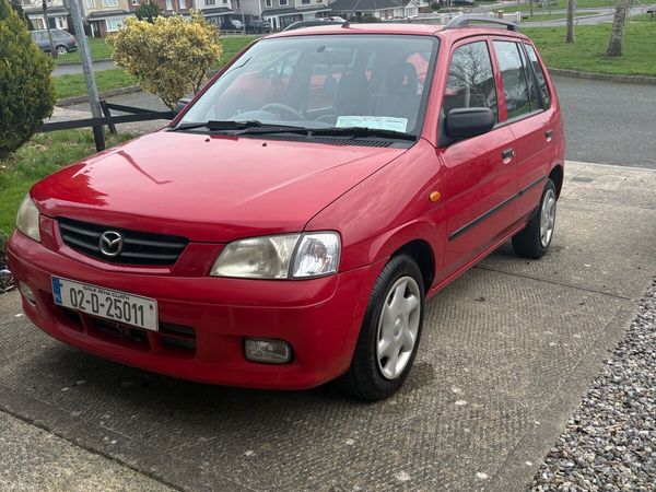 Mazda Demio MPV, Petrol, 2002, Red