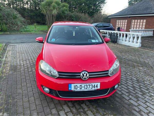 Volkswagen Golf Hatchback, Petrol, 2010, Red