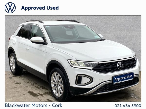 Volkswagen T-Roc Hatchback, Diesel, 2026, White