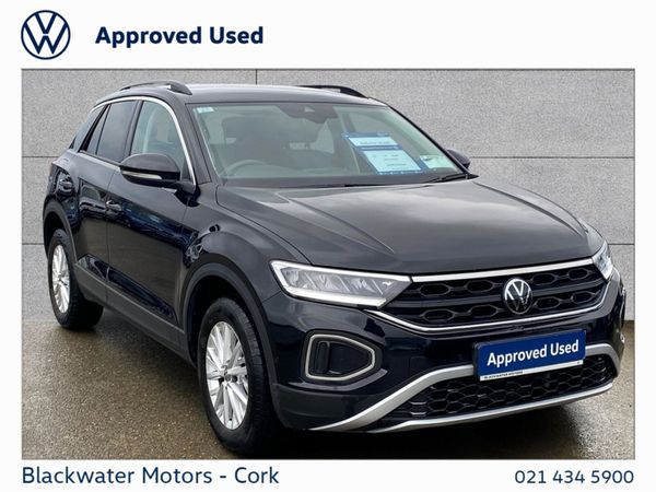 Volkswagen T-Roc SUV, Petrol, 2023, Black