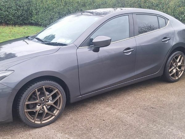 Mazda Mazda3 Saloon, Diesel, 2016, Grey