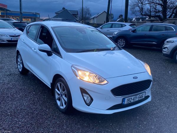 Ford Fiesta Hatchback, Petrol, 2019, White