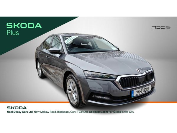 Skoda Octavia Hatchback, Diesel, 2024, Grey