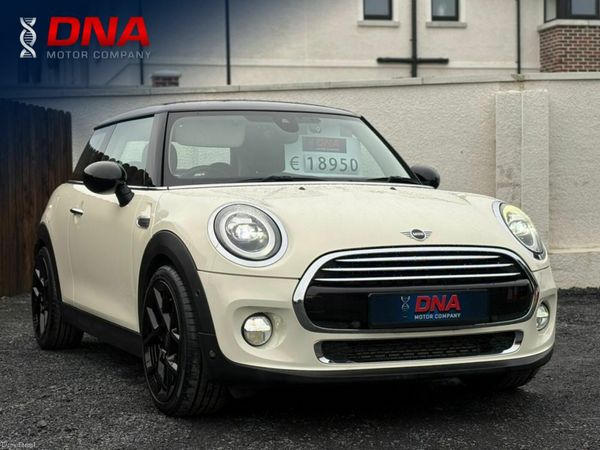 Mini Cooper Hatchback, Petrol, 2019, White