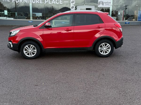 SsangYong Korando SUV, Diesel, 2017, Red