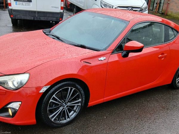 Toyota GT86 Coupe, Petrol, 2012, Red