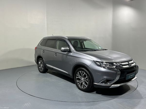 Mitsubishi Outlander SUV, Diesel, 2016, Grey