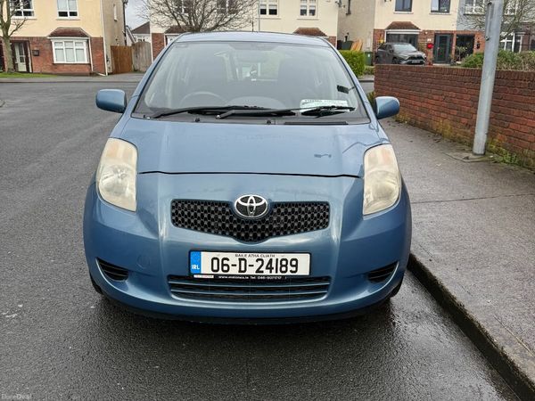 Toyota Yaris Hatchback, Petrol, 2006, Blue