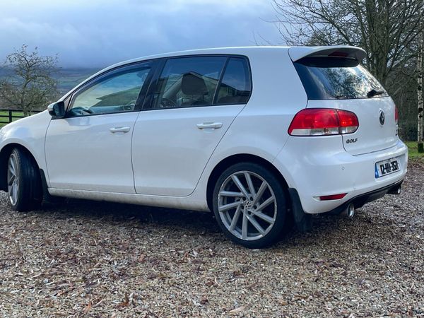 Volkswagen Golf Hatchback, Diesel, 2012, White