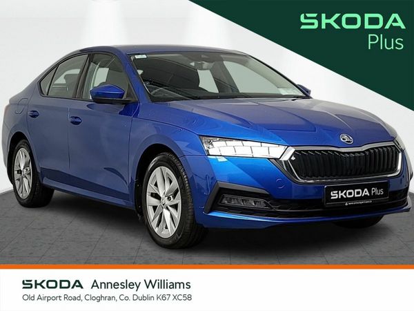 Skoda Octavia Saloon, Diesel, 2024, Blue