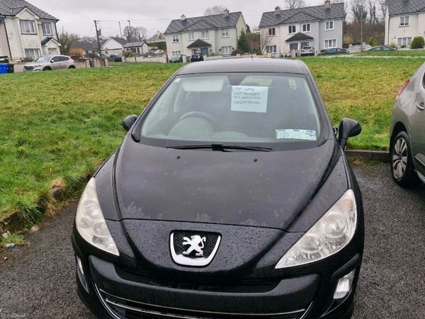 Peugeot 308 Hatchback, Diesel, 2009, Black