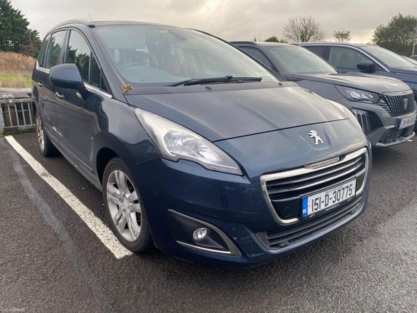 Peugeot 5008 MPV, Diesel, 2015, Blue