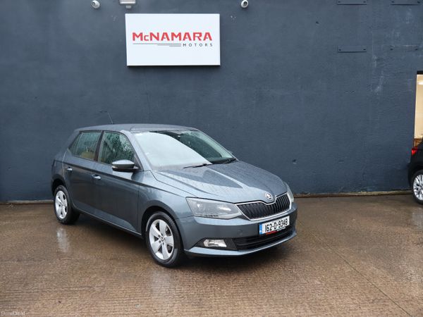 Skoda Fabia Hatchback, Petrol, 2016, Grey