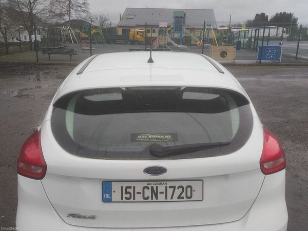 Ford Focus Hatchback, Diesel, 2015, White