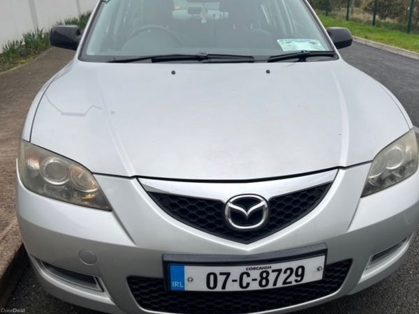 Mazda Mazda3 Saloon, Petrol, 2007, Grey