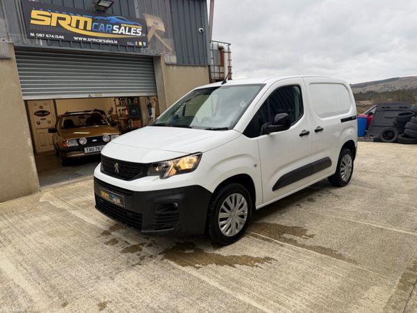 Peugeot Partner MPV, Diesel, 2022, White