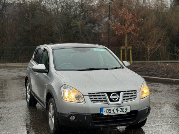 Nissan Qashqai Hatchback, Diesel, 2009, Silver