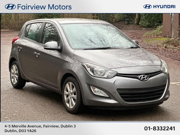 Hyundai i20 Hatchback, Petrol, 2014, Grey