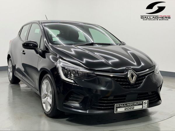 Renault Clio Hatchback, Petrol, 2022, Black