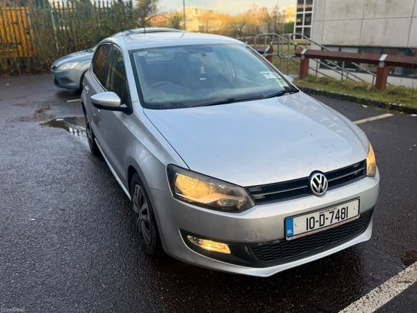 Volkswagen Polo Hatchback, Diesel, 2010, Silver