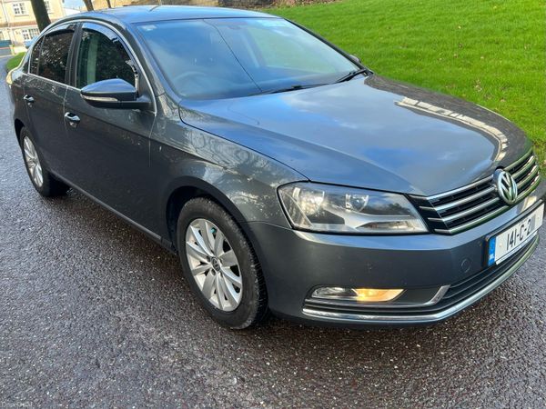 Volkswagen Passat Saloon, Diesel, 2014, Grey
