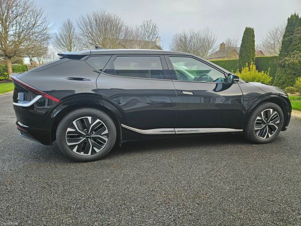 Kia EV6 MPV, Electric, 2022, Black