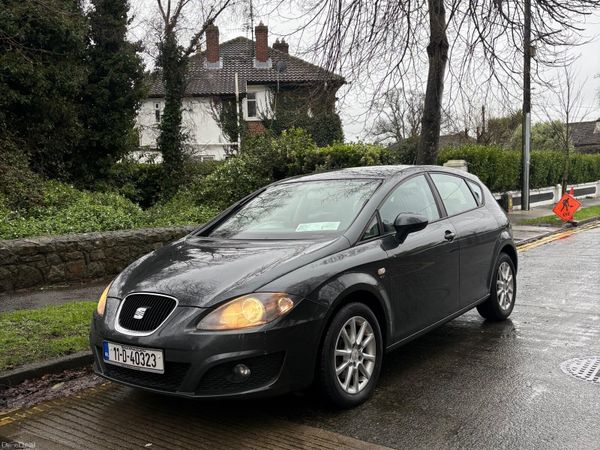 SEAT Leon Hatchback, Diesel, 2011, Grey