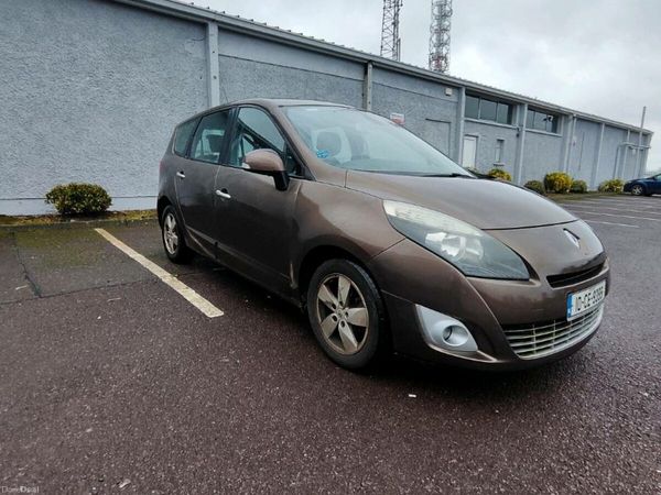 Renault Grand Scenic MPV, Diesel, 2010, Bronze