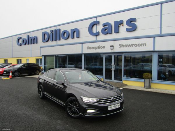 Volkswagen Passat Saloon, Diesel, 2022, Grey