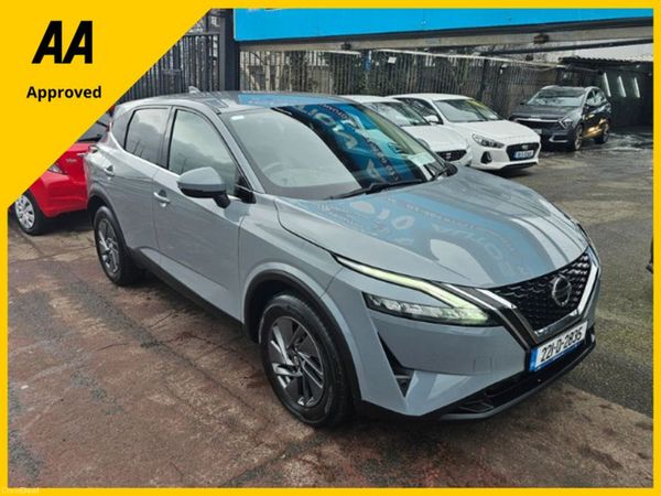 Nissan Qashqai MPV, Petrol, 2022, Grey