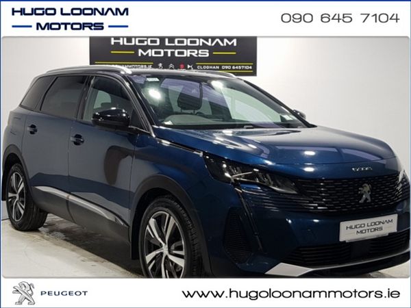 Peugeot 5008 MPV, Diesel, 2023, Blue