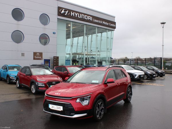Kia Niro SUV, Petrol Plug-in Hybrid, 2024, Red