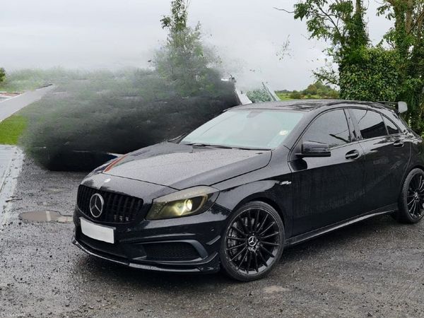 Mercedes-Benz A-Class Hatchback, Petrol, 2015, Black