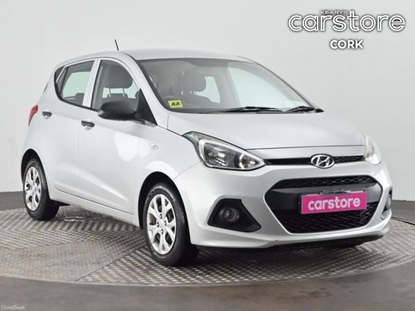 Hyundai i10 Hatchback, Petrol, 2016, Silver