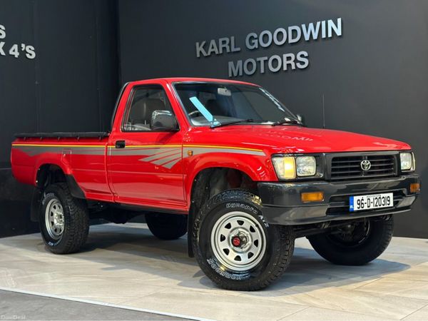 Toyota Hilux Pick Up, Diesel, 1996, Red