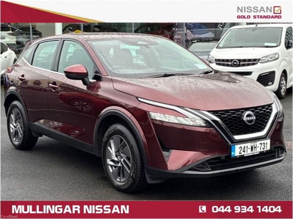 Nissan Qashqai MPV, Petrol Hybrid, 2024, Red