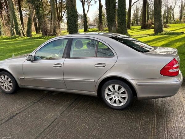 Mercedes-Benz E-Class Saloon, Petrol, 2005, Silver