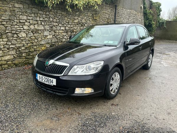 Skoda Octavia Saloon, Diesel, 2011, Black