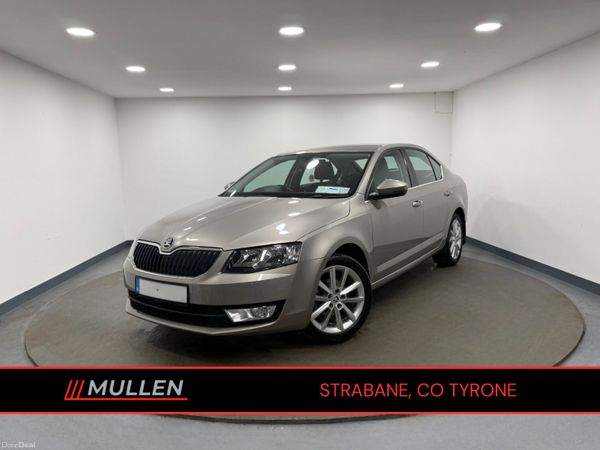 Skoda Octavia Saloon, Petrol, 2016, Beige
