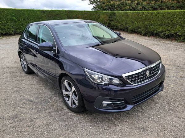 Peugeot 308 Hatchback, Diesel, 2019, Blue